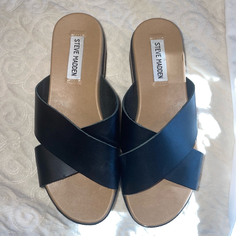 Steve Madden platform sandals